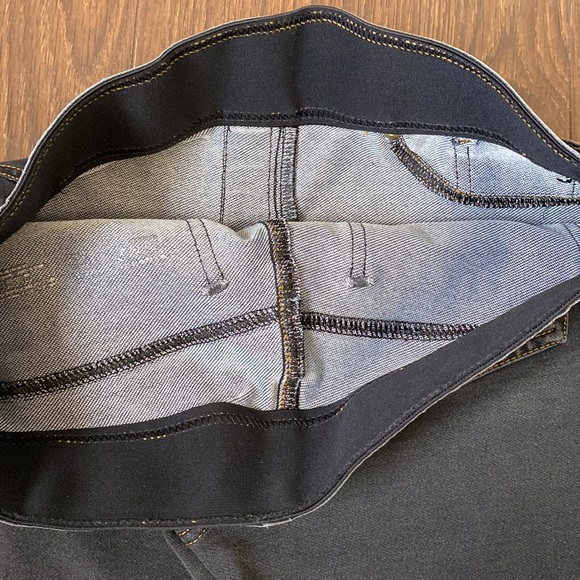 Nyguard Women’s Regular Slims Indigo Jeans (Size 6) - Picture 4 of 7